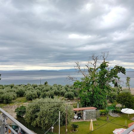 Iliahtida Apartments Rovies Zewnętrze zdjęcie