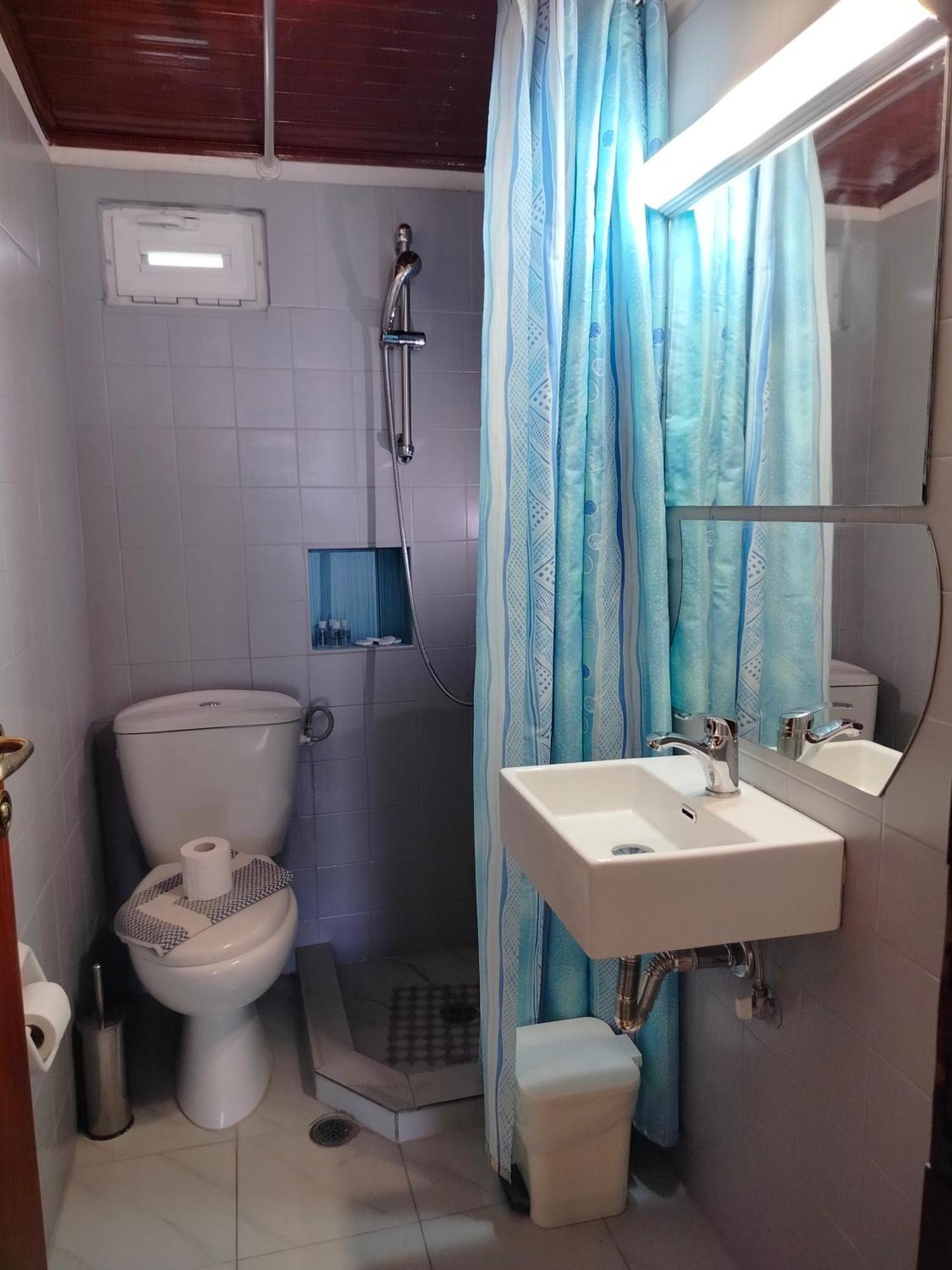 Iliahtida Apartments Rovies Zewnętrze zdjęcie