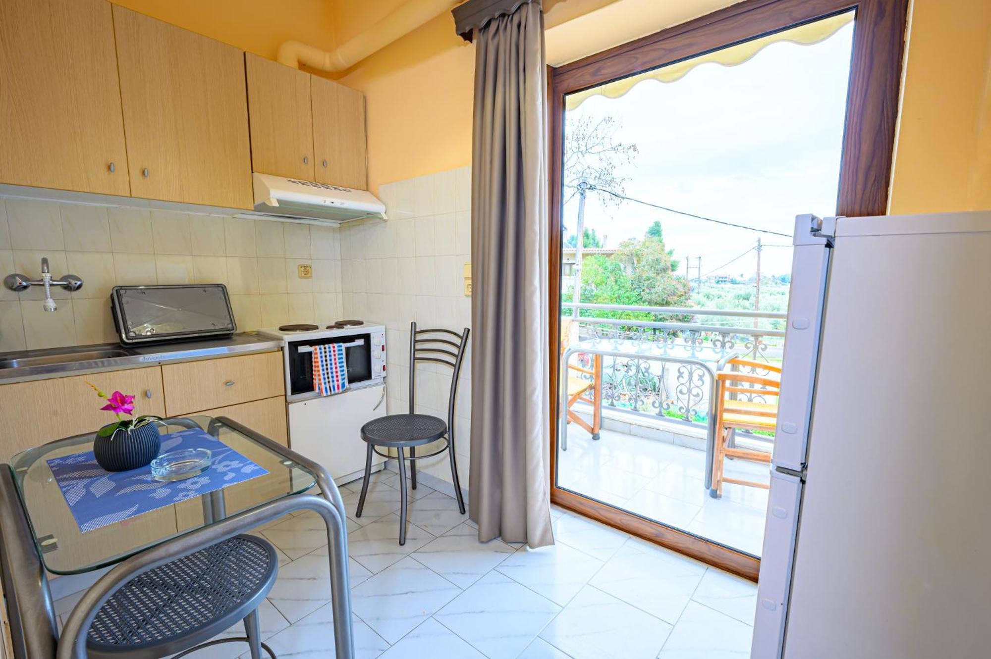 Iliahtida Apartments Rovies Zewnętrze zdjęcie